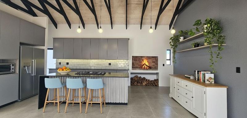 3 Bedroom Property for Sale in Country Club Western Cape